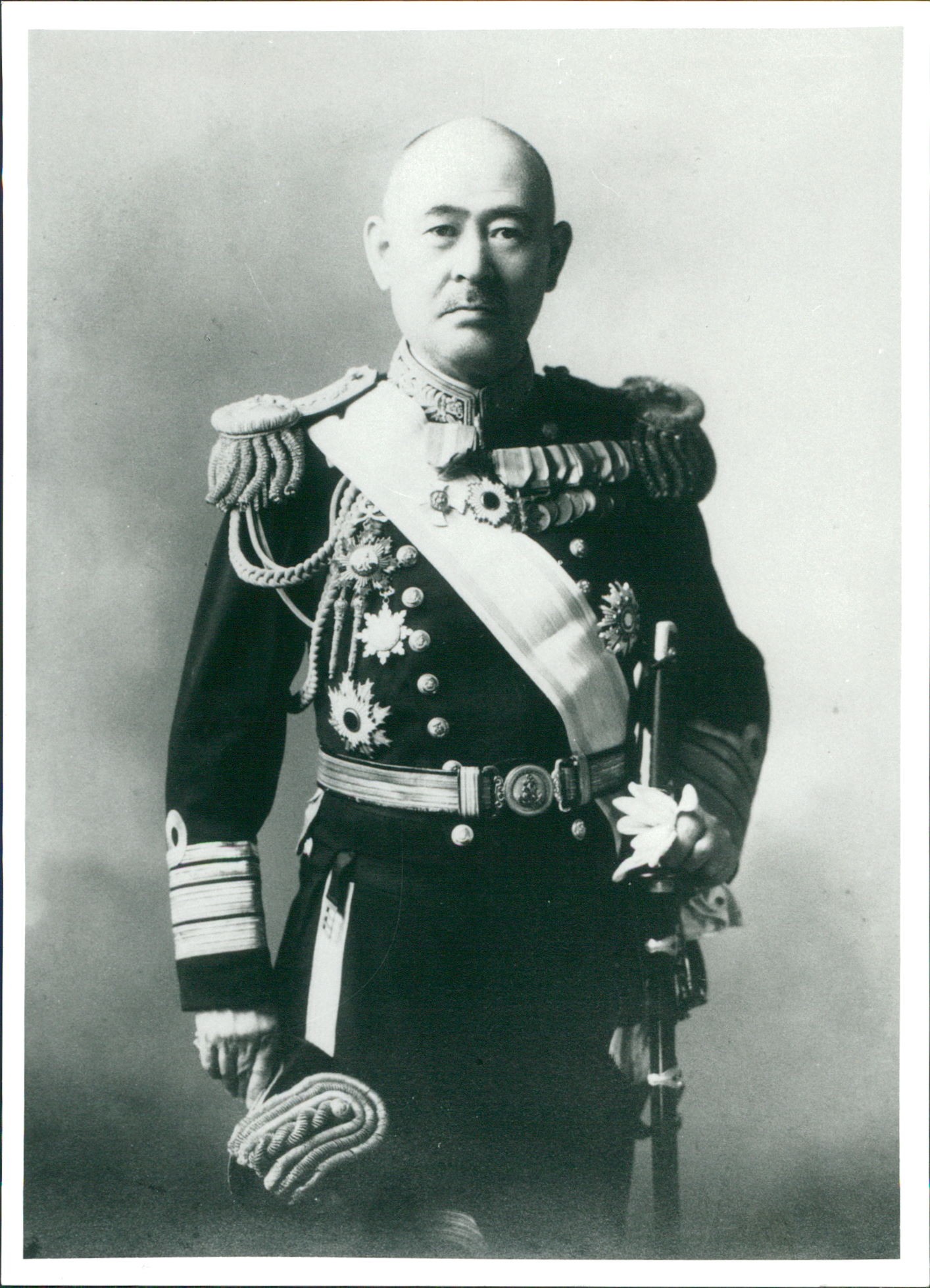 太平洋戦争は最初から昭和天皇 政府 大本営とイルミナティ 欧米大財閥 欧米貴族 によるやらせだった 日本人の人口削減とイルミナティの利権獲得が目的